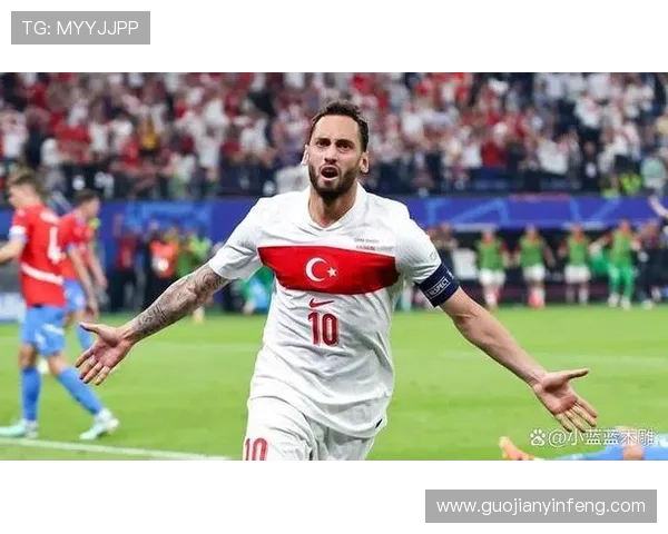 足球明星受伤瞬间大集合见证他们在逆境中的坚韧与勇气 足球明星受伤瞬间大集合见证他们在逆境中的坚韧与勇气