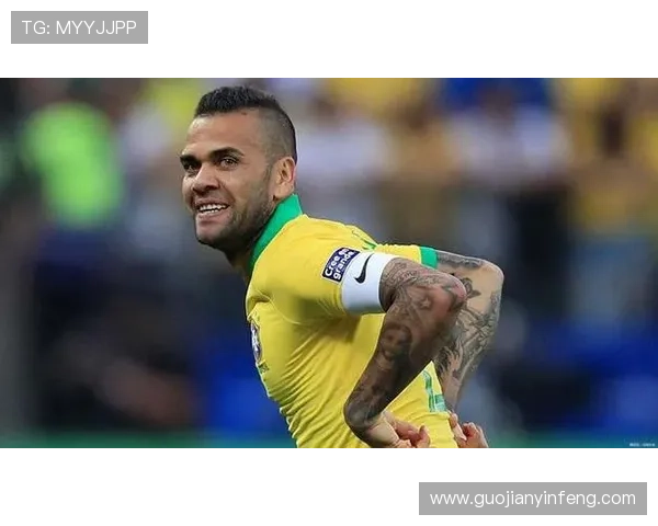 足球明星因涉嫌违法行为被判处一年监禁引发广泛关注与讨论