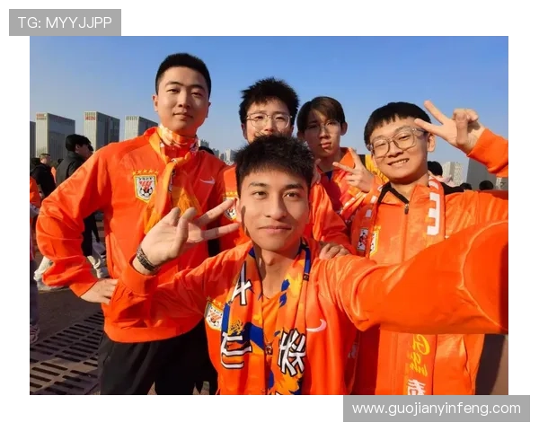 从小热爱足球的明星们如何在童年时光追逐梦想